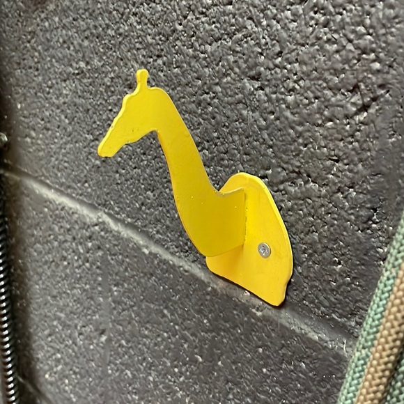 Handmade Other - HANDMADE | Yellow Metal Giraffe Hook